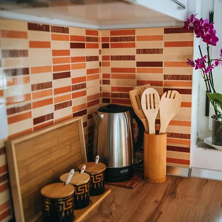 Bloom Villa&apartments